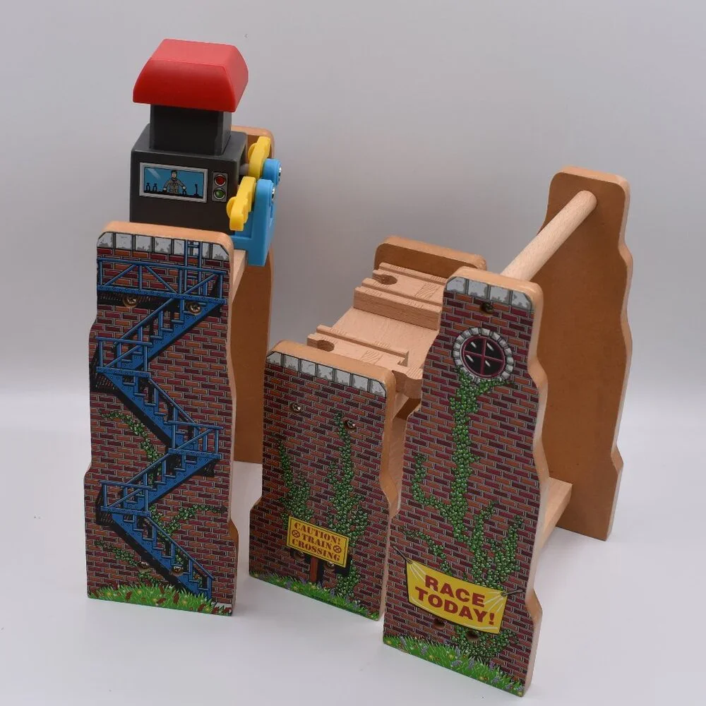 Race Wooden Mountain Risers Discontinued Replacement Pieces Thomas Tank Engine - Picture 2 of 9
